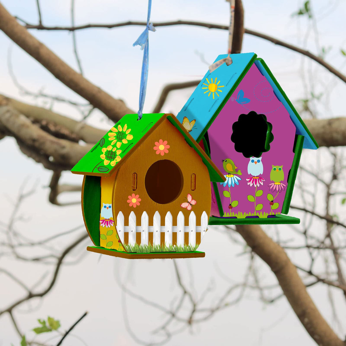 Sawysine easy-assemble wooden houses designed for kids' crafts