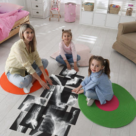 Sayglossy broken bones X-ray set doubles as decor for homes or classrooms.