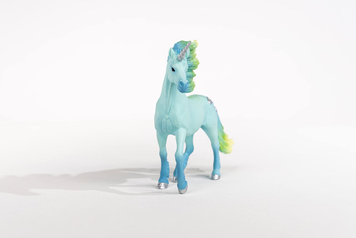 Mane texture of the Marshmallow Unicorn Stallion sparks storytelling