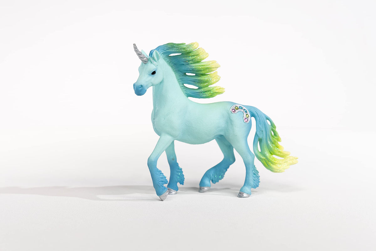 Pastel tones of the Marshmallow Unicorn Stallion invite creative, screen-free fun