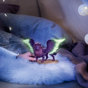 Schleich Bayala Moon Lion with movable wings for hands-on storytelling.