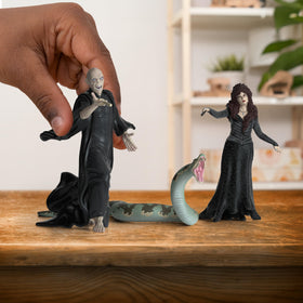 Bellatrix Lestrange figure highlighting robe detail and dynamic stance.