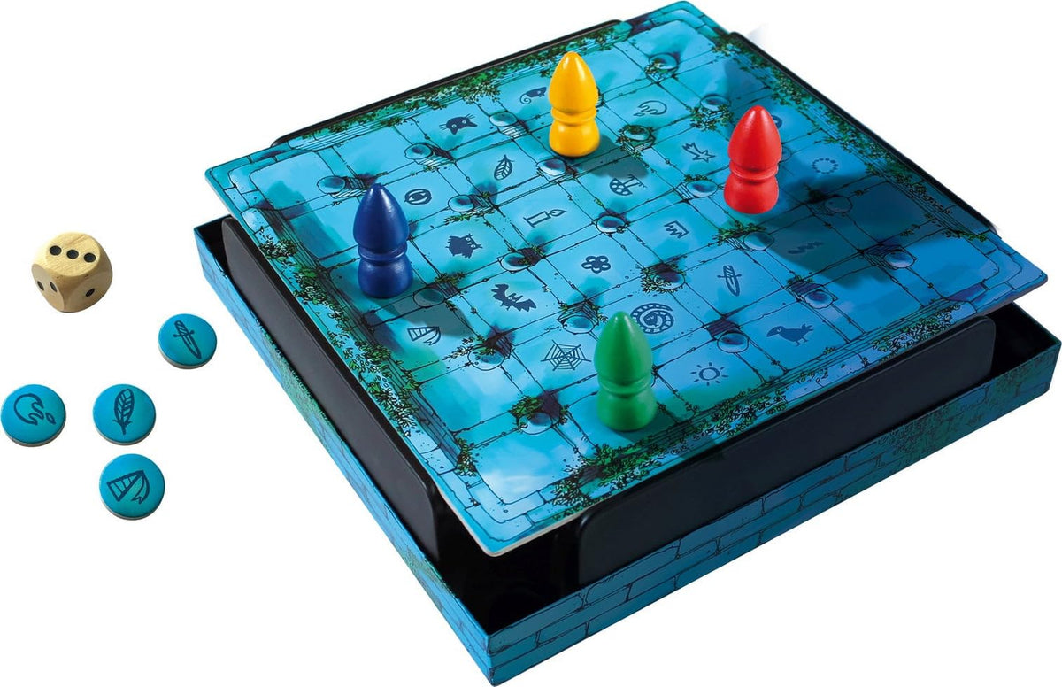 Schmidt Magic Labyrinth emphasizes maze layout, aiding pattern recall across rounds.
