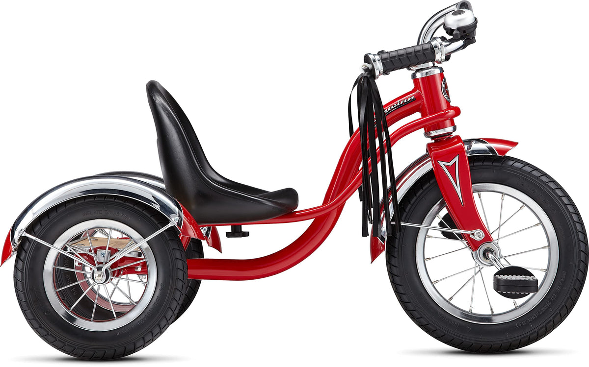 Schwinn Roadster chrome fenders add retro style and splash protection.