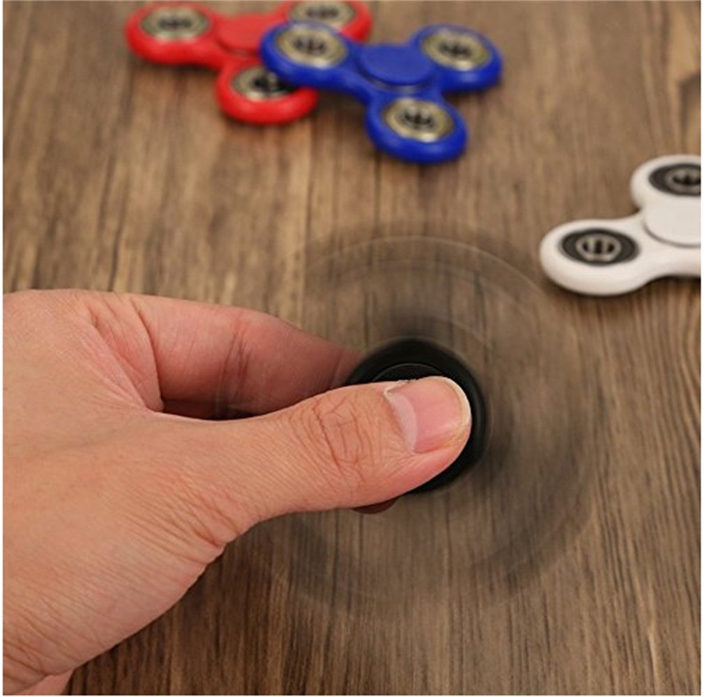 SCIONE fidget spinners gift pack for kids and students.