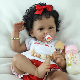 SCOM Reborn 18-inch doll eyes look lifelike, enhancing storytelling and empathy.