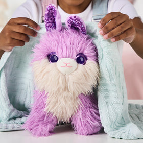 SCRUFFALUVS wash and dry care sequence demonstrates gentle grooming