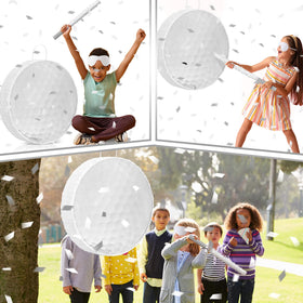 Seenelling sports theme decor adds lively golf party atmosphere.