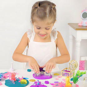 Starfish stamps in the Mermaid Dough Kit expand texture design opportunities.