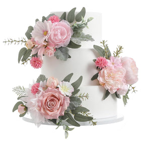 Serra Flora 3Pcs Cake Topper enhances a wedding cake with elegant pink blooms.