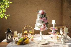Serra Flora romantic wedding decor blooms set a memorable mood.