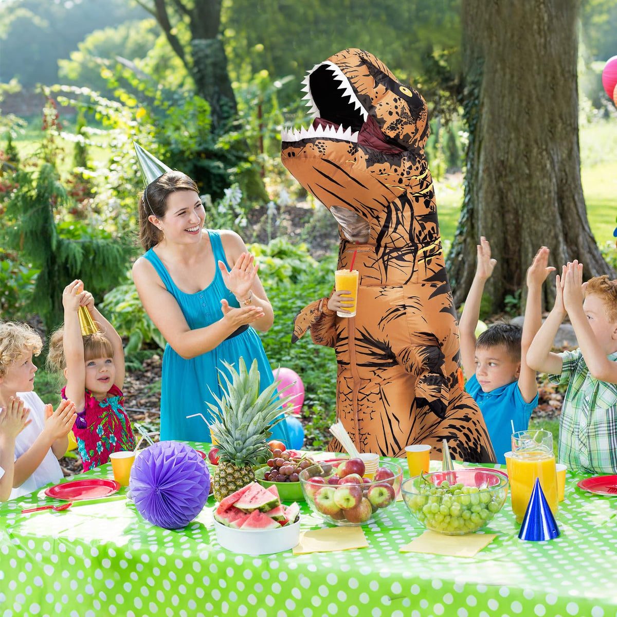 Servllcell inflatable dinosaur costume for teens ideal for Halloween parties.