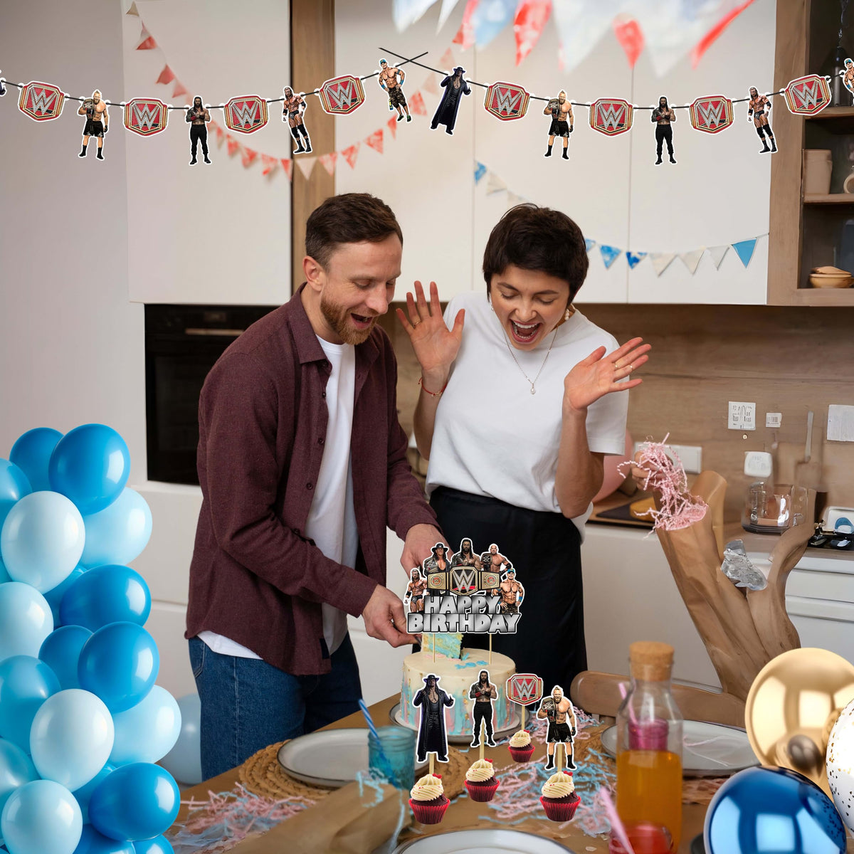 Seyal WWWE party pack image shows complete, ready-to-use decorations.