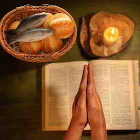 Shappy miracle loaves and fish set: complete teaching kit for religious education activities