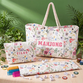 Shinylin bag features sturdy shoulder strap for effortless carrying.