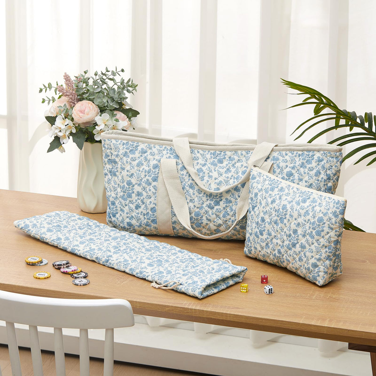 Shinylin small tile bag blue floral offers compact storage for tiles.