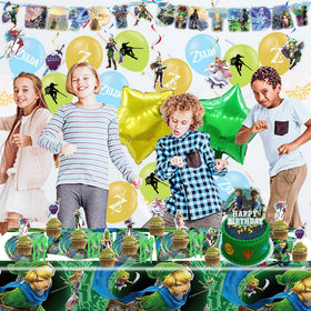 Signreen Legend cake topper elevates birthday dessert