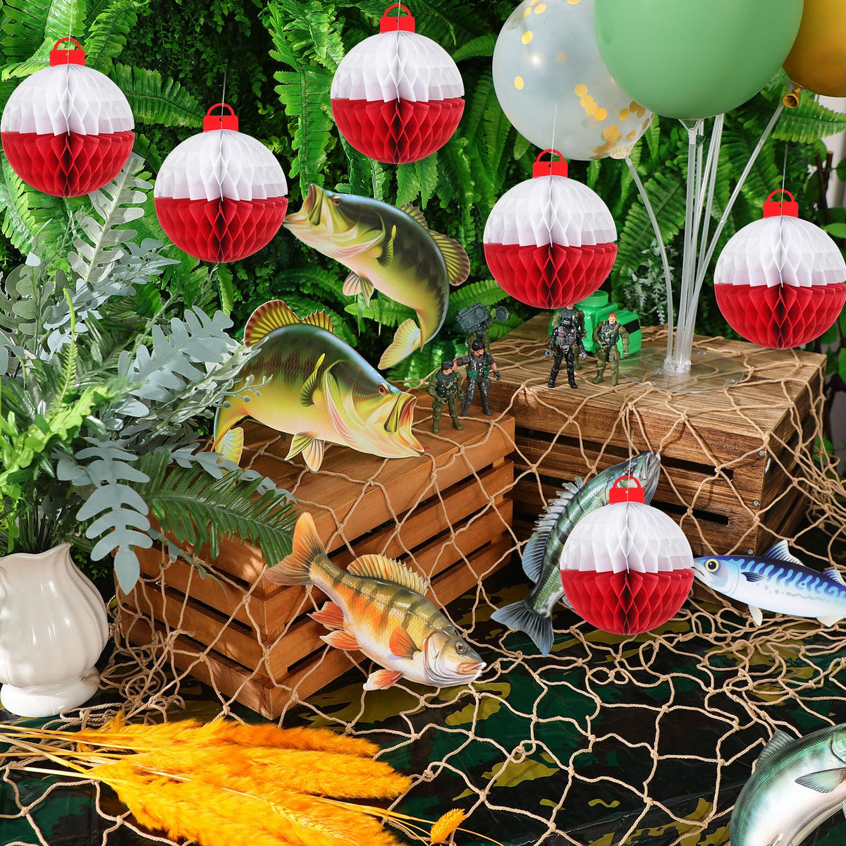 Silipull fish cardboards with patterns add color and charm to tables.