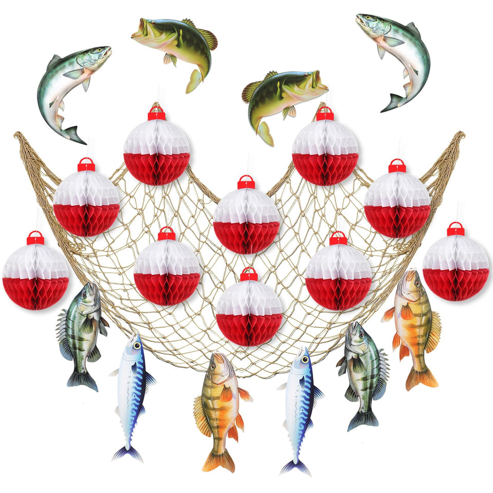 Silipull gone fishing net decor for an easy, festive backdrop.