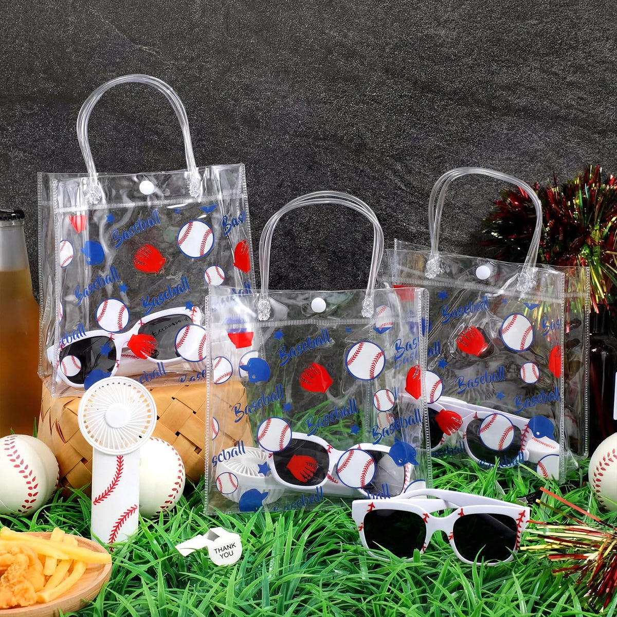 SilTriangle PVC gift bags with baseball motifs for treats and keepsakes