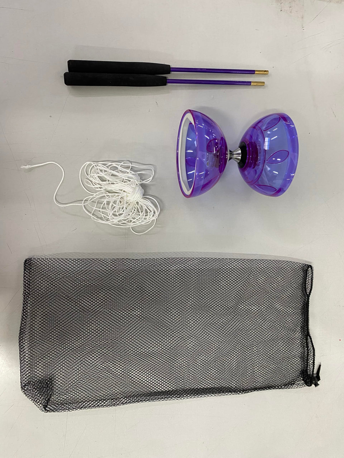 Simgoing complete diabolo set suits beginners and adults for portable play.