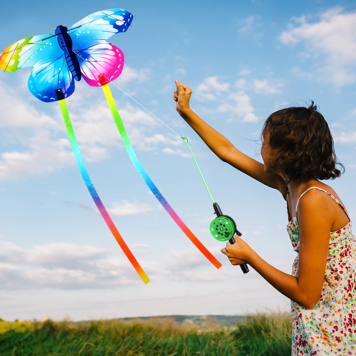 Simgoing goldfish kite showcasing vivid art and durable nylon fabric