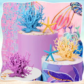 Simgoing starfish decor adds coastal charm to bathrooms or festive tables.