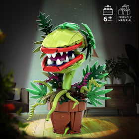 Sinuraii Audrey II buildable plant with open mouth for dynamic display.