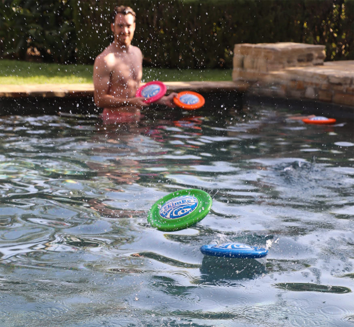 SkimBe Disc Toy water skimming, smooth skipping on water