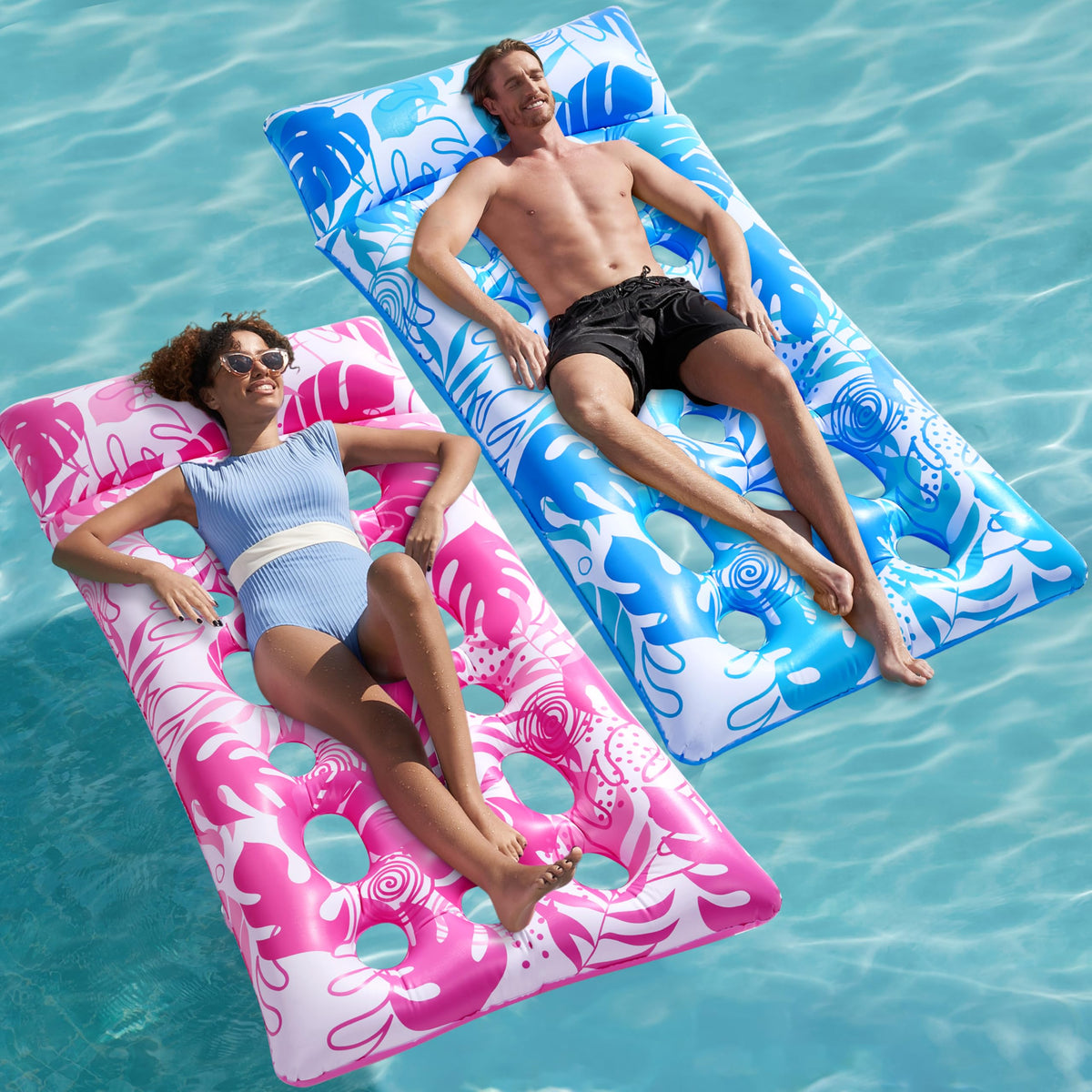 Sloosh XL pool float in blue-pink for comfortable pool lounging.