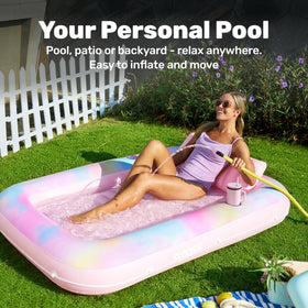 Sloosh pool lounger with ribbed air cushion base for ergonomic lounging
