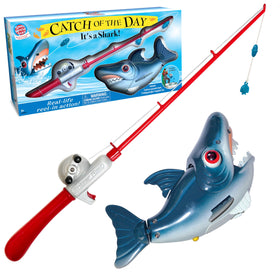 Small World Toys Catch of the Day fishing pole guiding kids during bath play