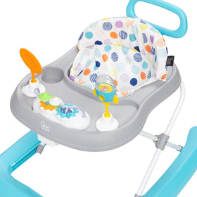 Smart Steps Trend Plus 3-position height adjustment for growing children.