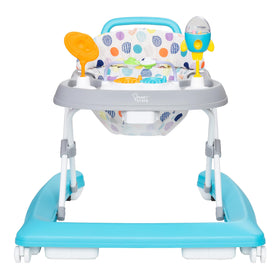 Smart Steps Trend Plus extra-wide base for stable first steps.