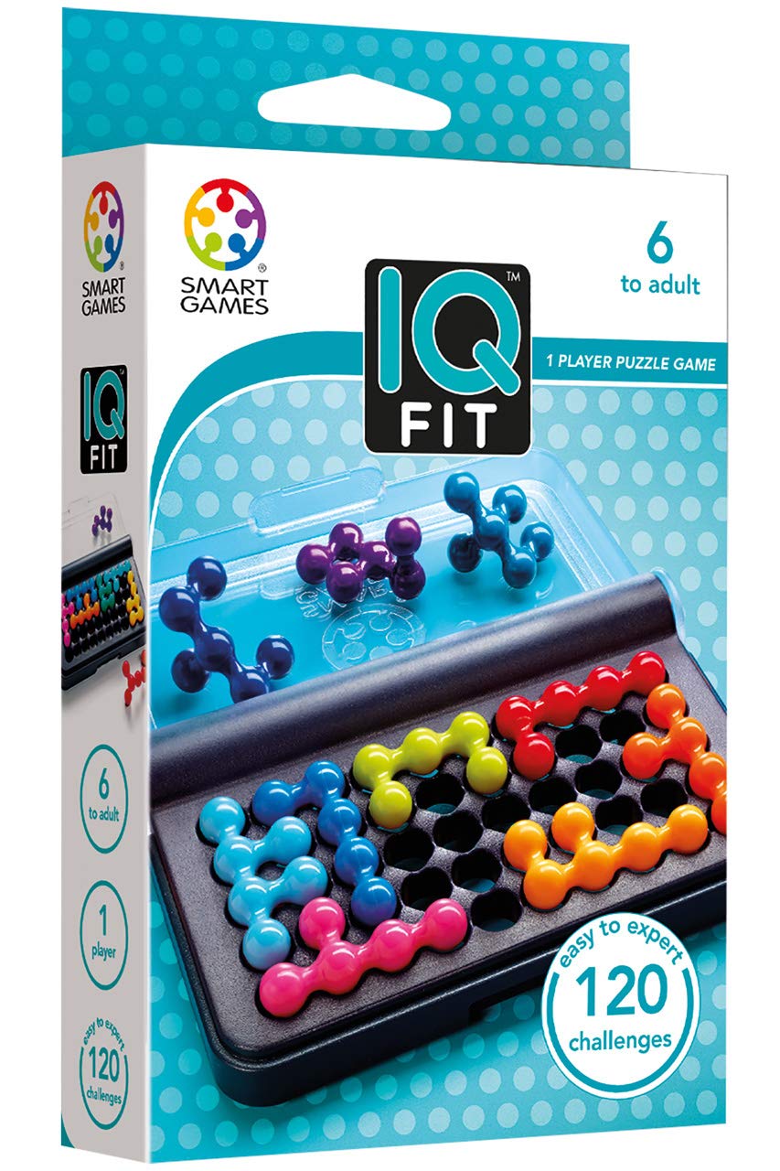 SmartGames IQ Bundles 3D Series in use — two games stacked for immersive play.