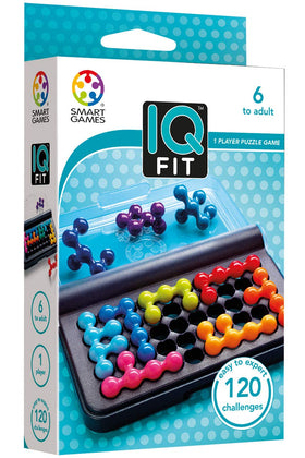 SmartGames IQ Bundles 3D Series in use — two games stacked for immersive play.