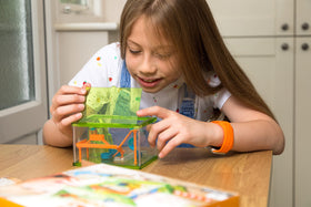 SmartLab Bug Playground bug catcher helps start backyard collection and study of critters