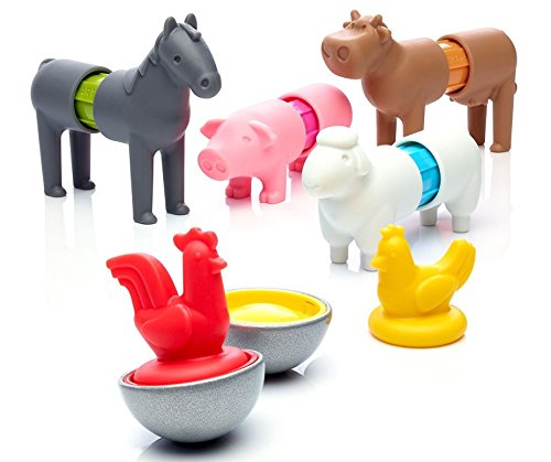 SmartMax My First Farm Animals pig piece adds cheerful farmyard role play opportunities.