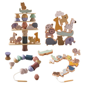 Smartwo wooden animals threading toy with lacing beads for imaginative play and fine motor practice.