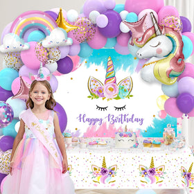 SNLN latex balloons in multiple sizes add vibrancy and customizable decorations
