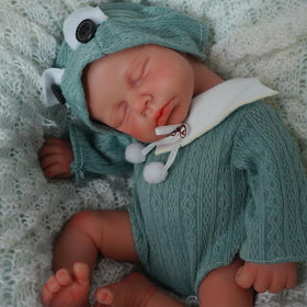 Softmary reborn doll in sleeping pose—perfect for bedtime routines and nurturing imagination.