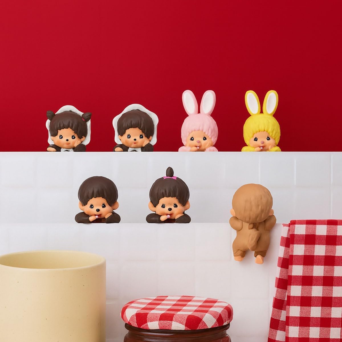 Mini-size Sonny Angel Hippers figure is portable for anywhere