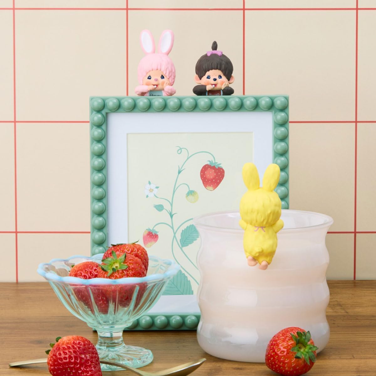 Monchhichi Hippers figure on smartphone brings cheerful touch