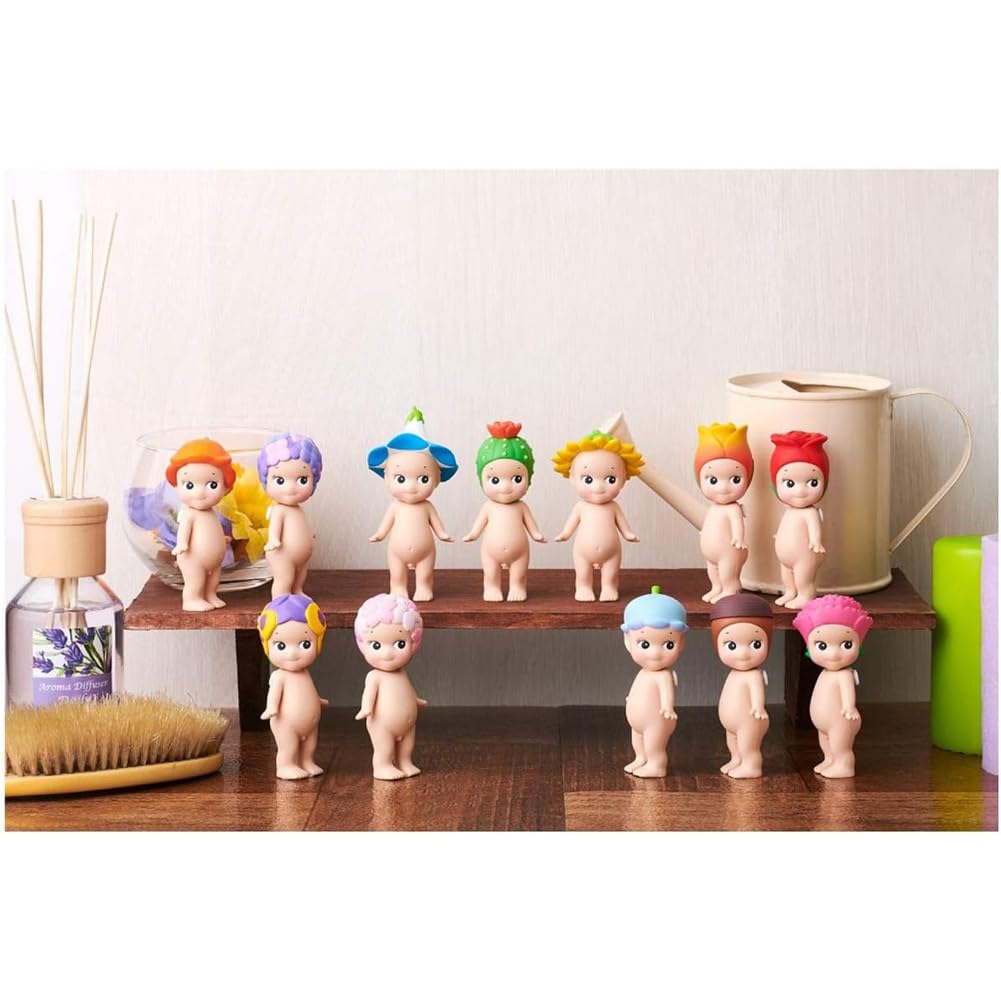 Sonny Angel packaging sealed blind box, adds surprise unboxing fun and collector appeal.