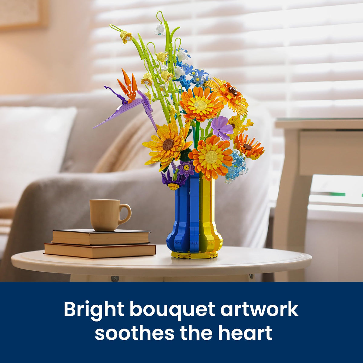 SOOLIO starry-night-inspired vase enhances the dramatic, artistic bouquet presentation