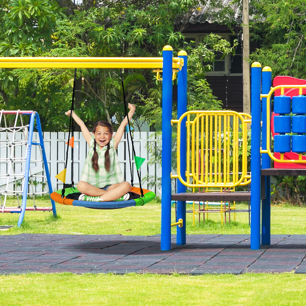 Sorbus tree-swing-installation-setup: quick, secure hanging for backyard play.