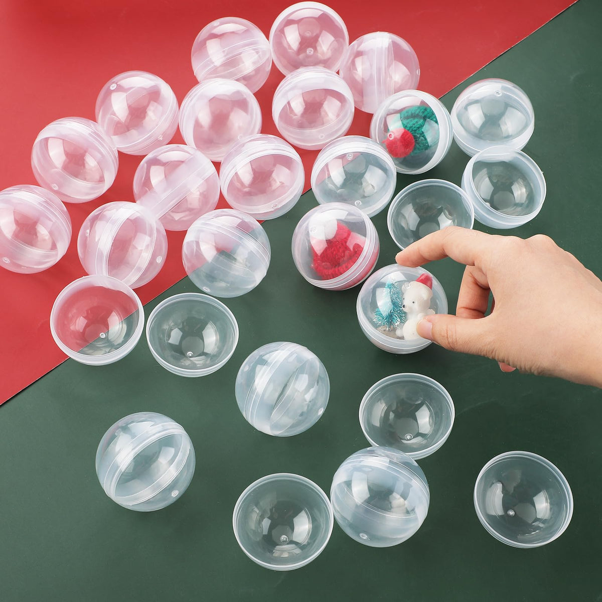Sosation Easter and Valentine use capsules for treasure hunts.