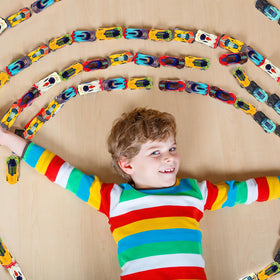 Soulchen color-changing toys come from non-toxic materials for safe play.