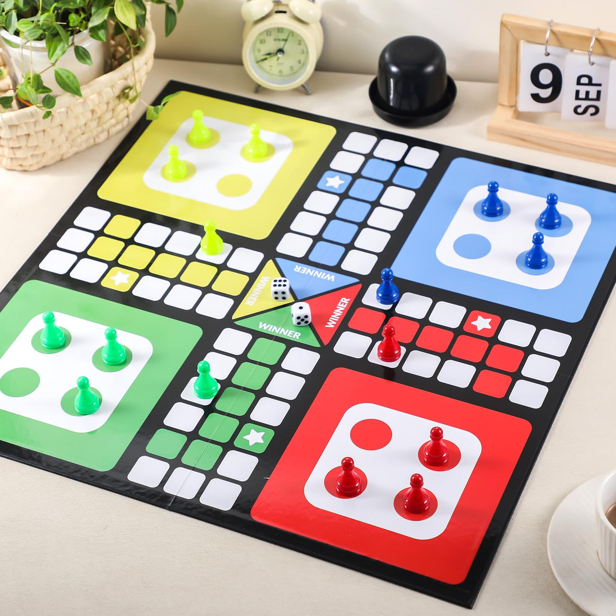 Soulchen transparent storage box keeps pieces organized.