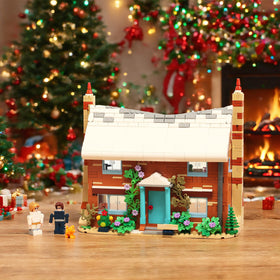 Spaciolo Rosehill Cottage gift idea for movie fans and collectors.